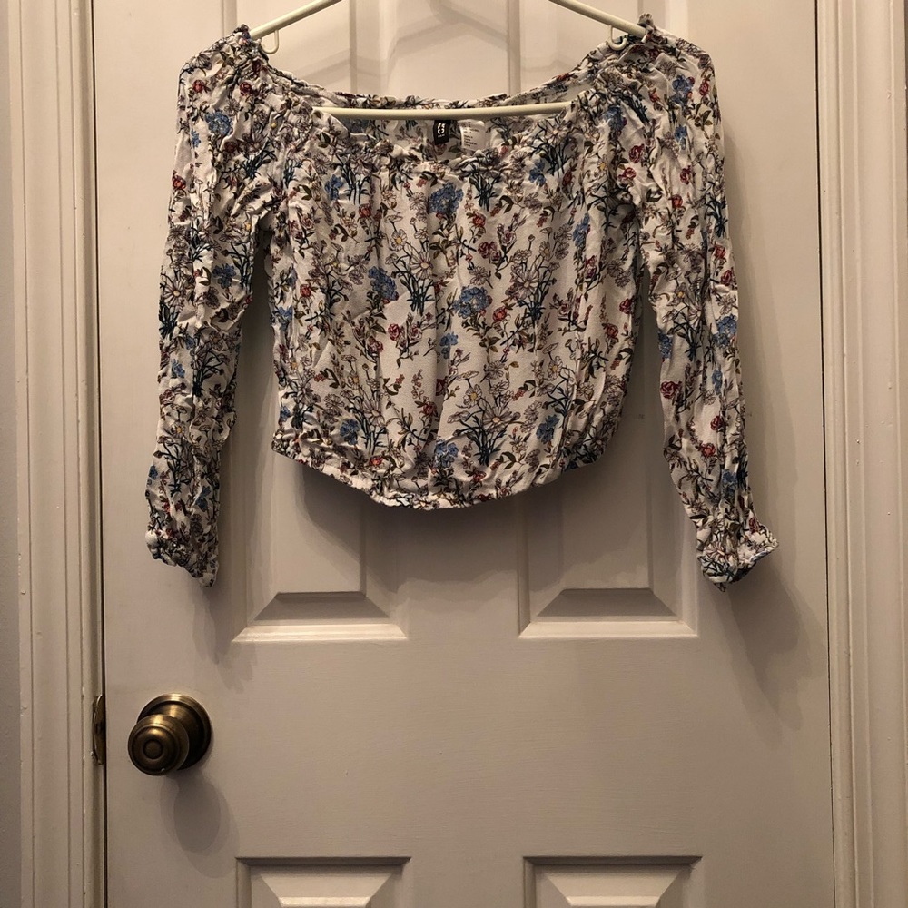 EUC Off the Shoulder Floral Crop Top